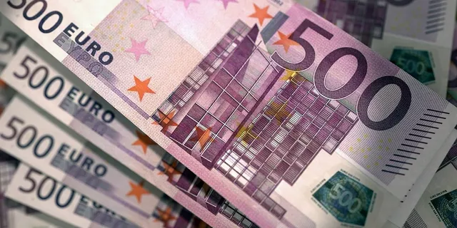 EUR USD 트레이딩 전략 - 리트레이스 후 상승으로 전환 가능